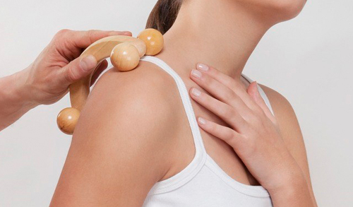 肩膀酸痛是怎么回事
